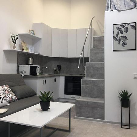 Tiras Scandinavian Apartment In Odessa City Exterior photo